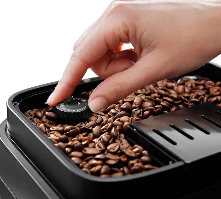 De'Longhi Kahvi Ja Tee<Magnifica Evo Kahviautomaatti