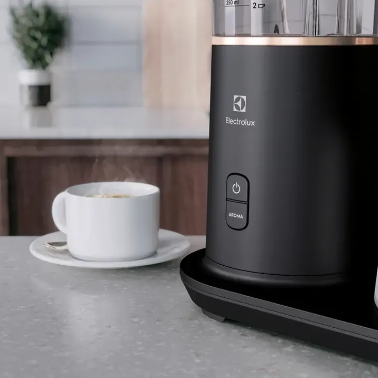 Electrolux Kahvi Ja Tee<Termoskahvinkeitin Explore 7 E7Cm1-6Gb