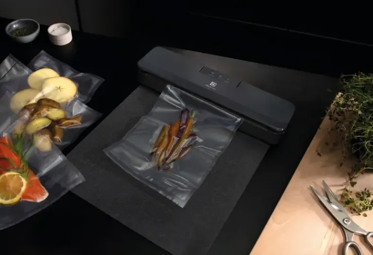 Electrolux Kypsentäminen<Vakuumilaite E4Vs1-4Ag