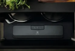 Electrolux Kypsentäminen<Vakuumilaite E4Vs1-4Ag