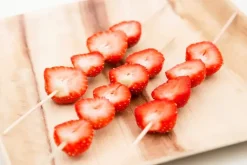 Maku Astiat><noscript><img width=