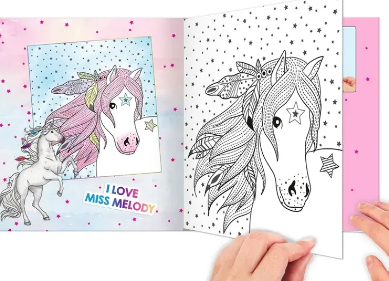 Miss Melody Askartelutarvikkeet>Water Colour Taikakirja