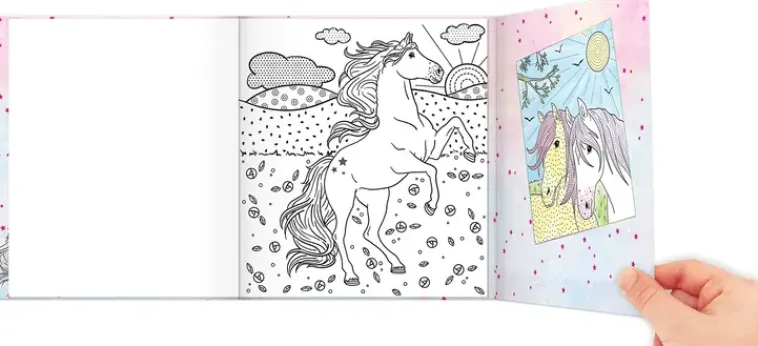 Miss Melody Askartelutarvikkeet>Water Colour Taikakirja