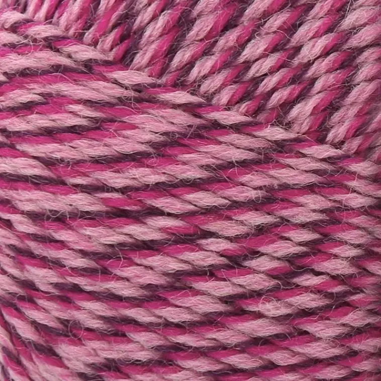 Novita Käsityötarvikkeet>Lanka 7 Veljesta Svengi 100G Mehujaa 8131