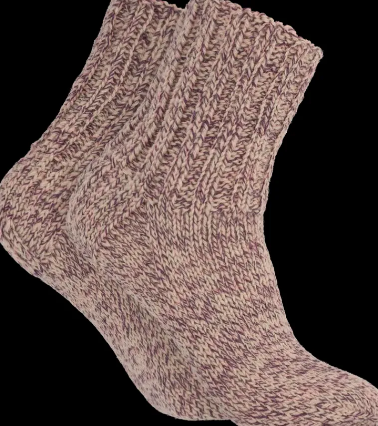 Novita Käsityötarvikkeet>Lanka 7 Veljesta Svengi 100G Vaahtokarkki 8141