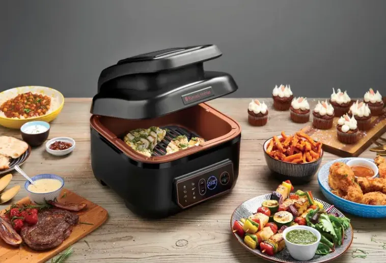 Russell Hobbs Kypsentäminen<Monitoimi Airfryer Satisfry Air & Grill 26520-56