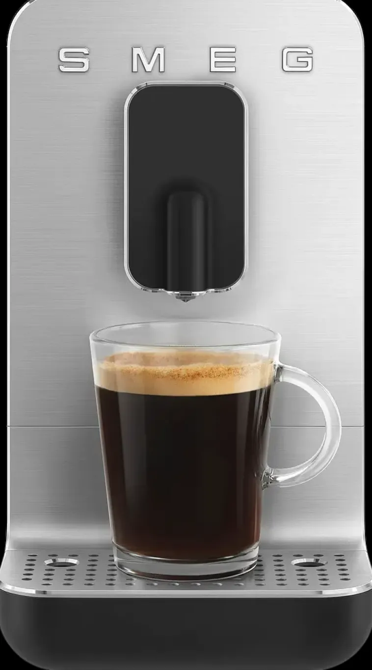 Smeg Kahvi Ja Tee<Bcc01Blmeu Kahviautomaatti, Musta